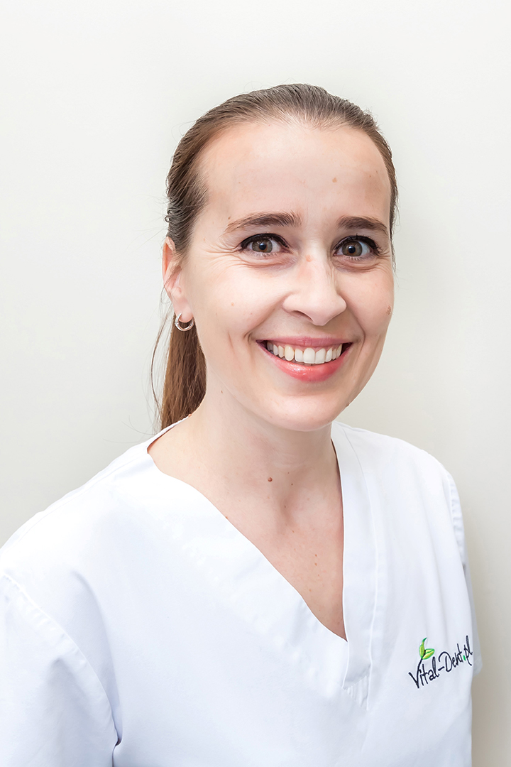 Joannana Jaśkiewicz specjalista ortodoncji 