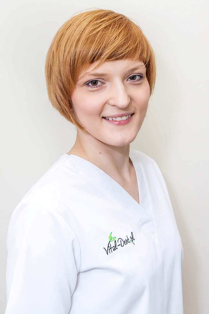 Karolina Michalska-Bałaga specjalista periodontologii