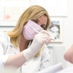 Jak przebiega zabieg implantacji